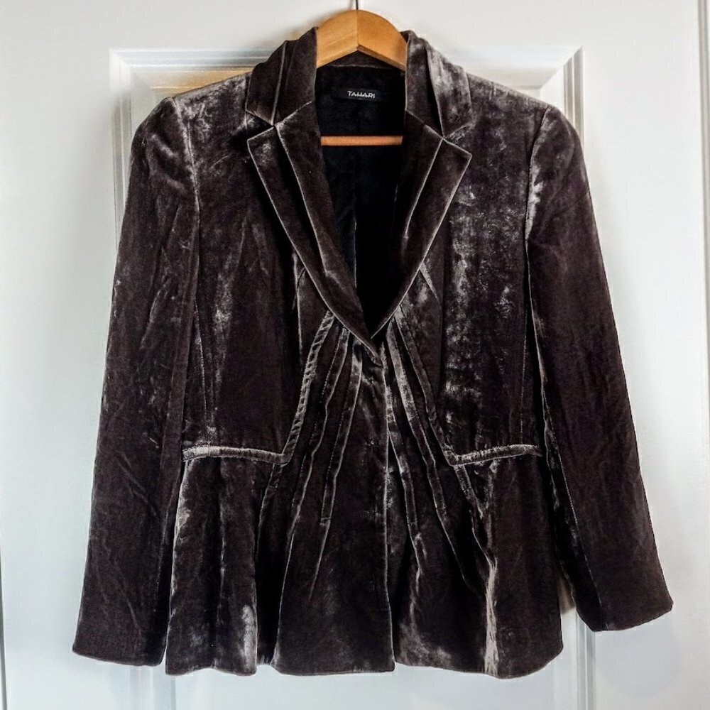 Tahari Grey Silk Velvet Pleated Blazer